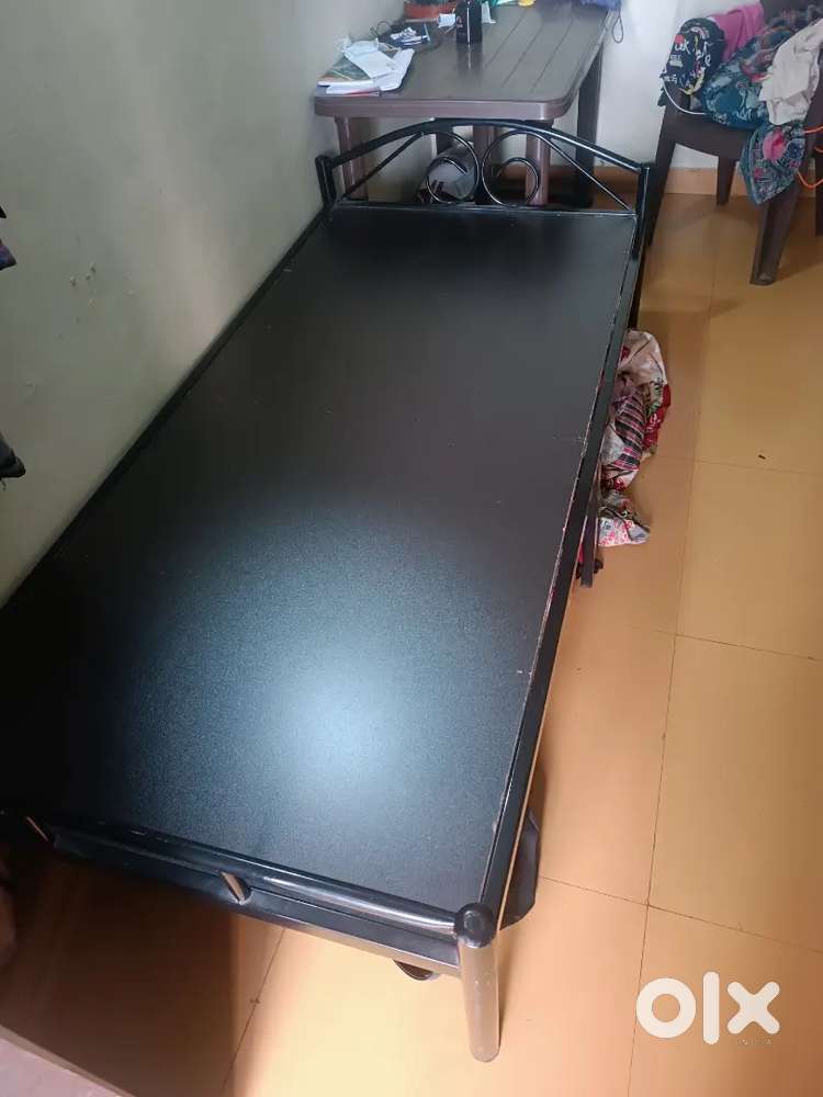 Single bed