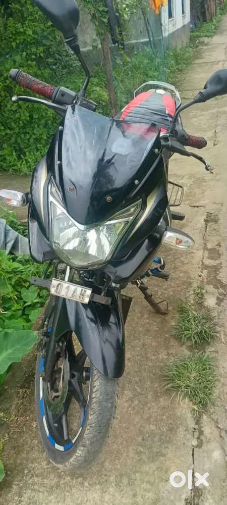 Bajaj Discover 150f