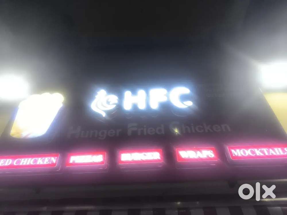 Pizza burger shakes cheff assistant