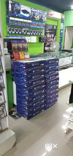 Ps4 as good as new with box