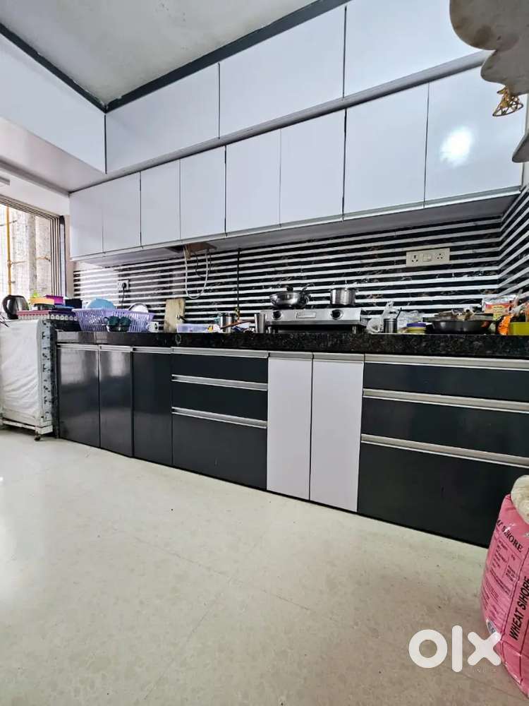 1bhk furnished flat on sale in 1.29cr in marol military road oc recved