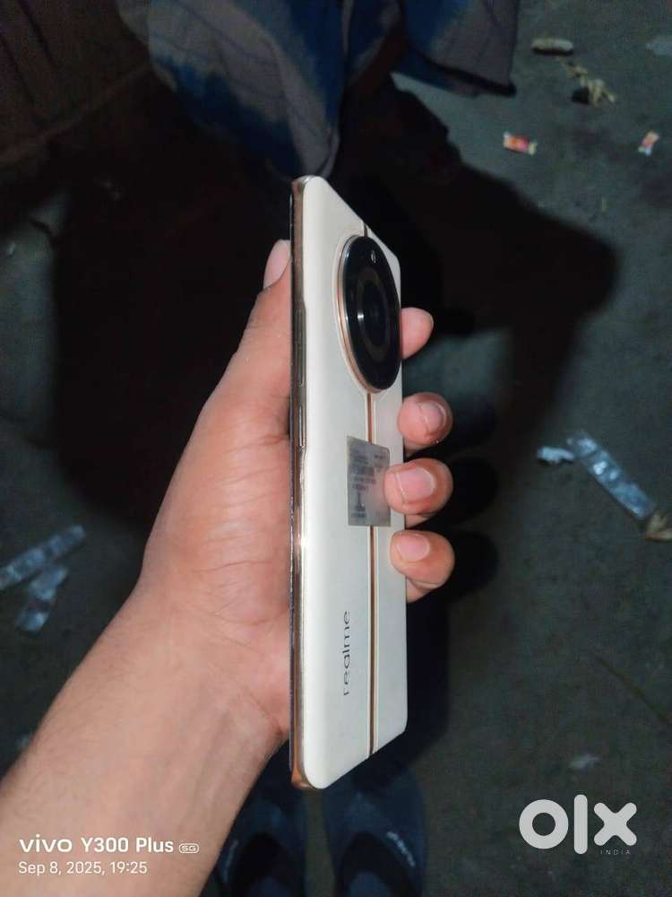 Realme 11 pro plus