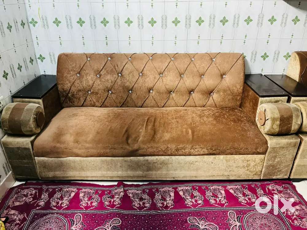 SOFA set 5 seater