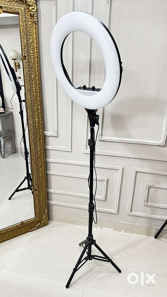 DIGITEK (Ringlight 18 inch)