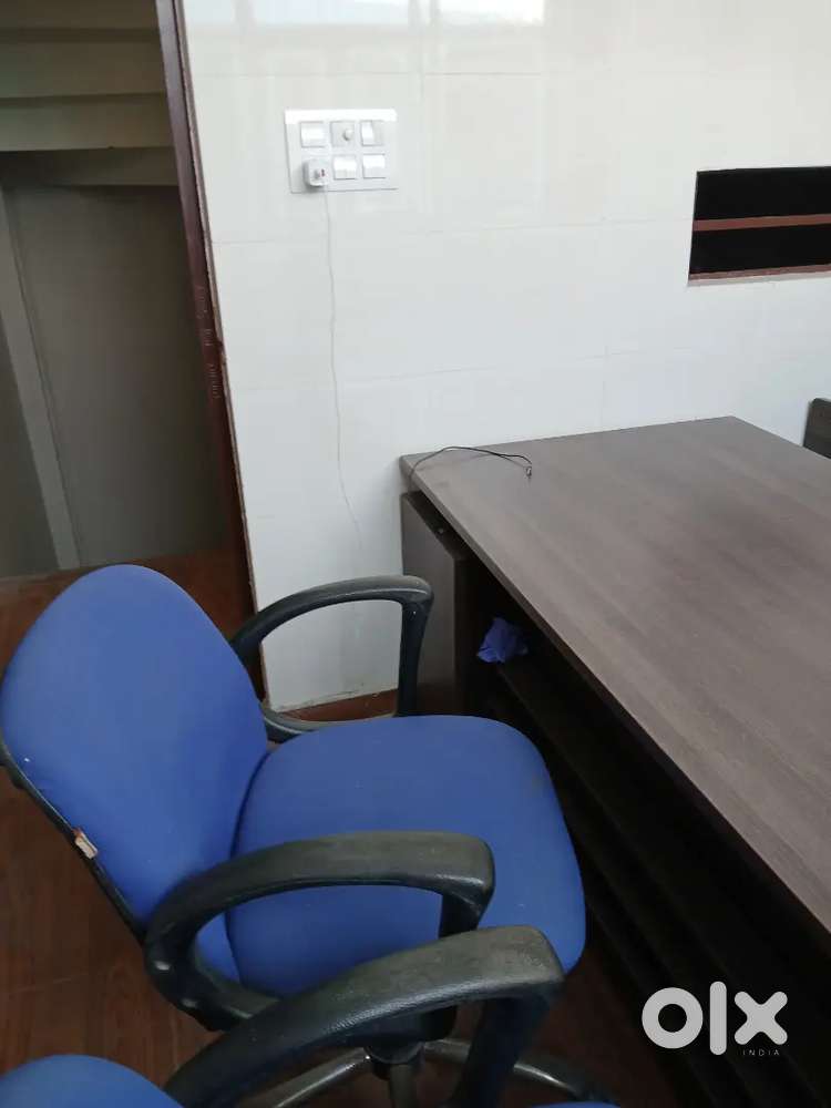 Hall, office, 2 bathroom