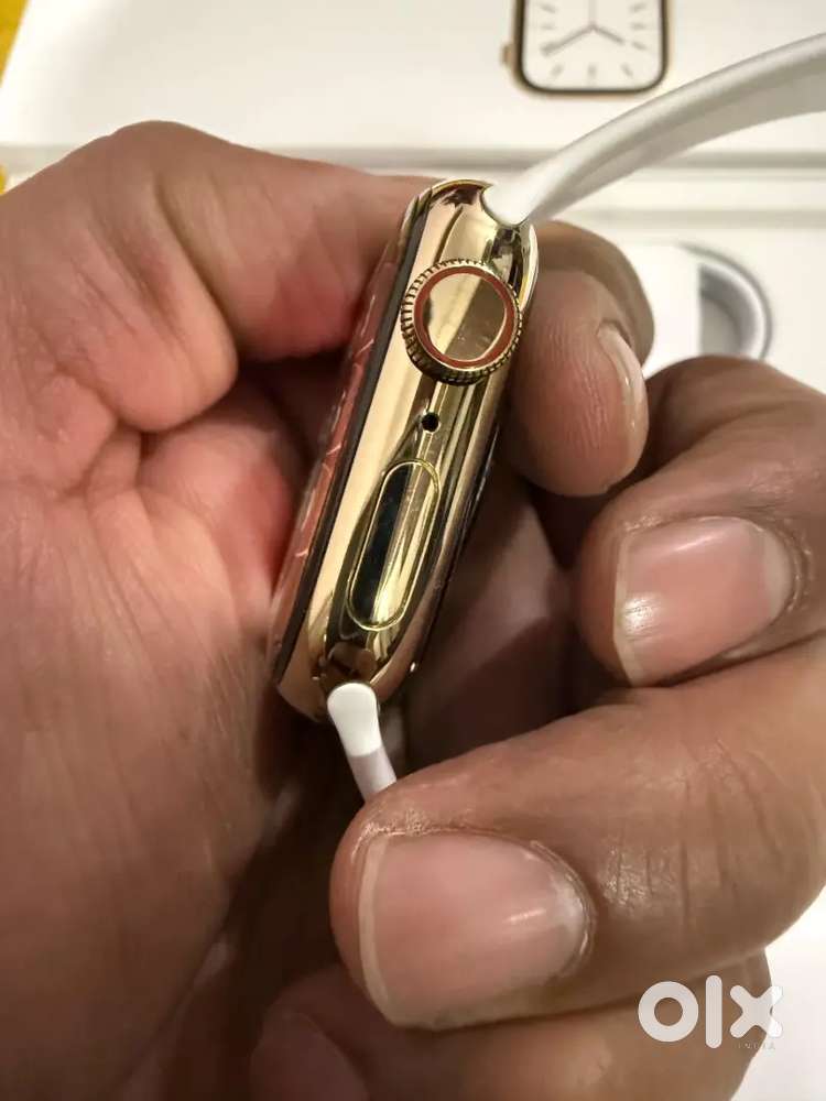 Apple watch series 7 41mm gold stainless steel case