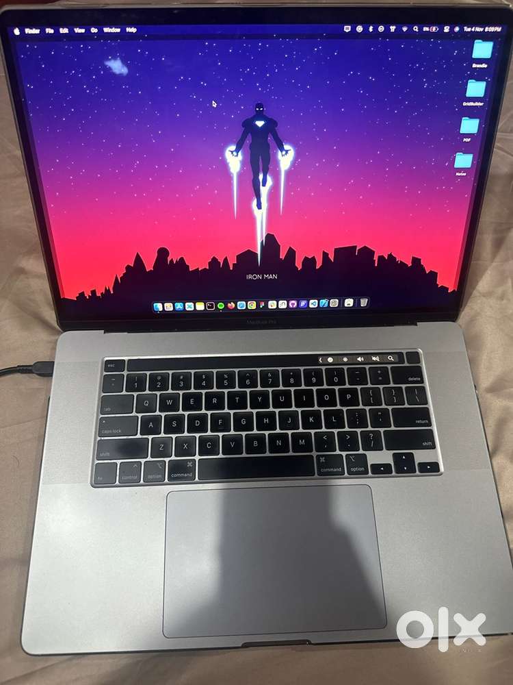 MacBook Pro 16