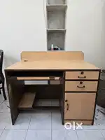 Computer Table