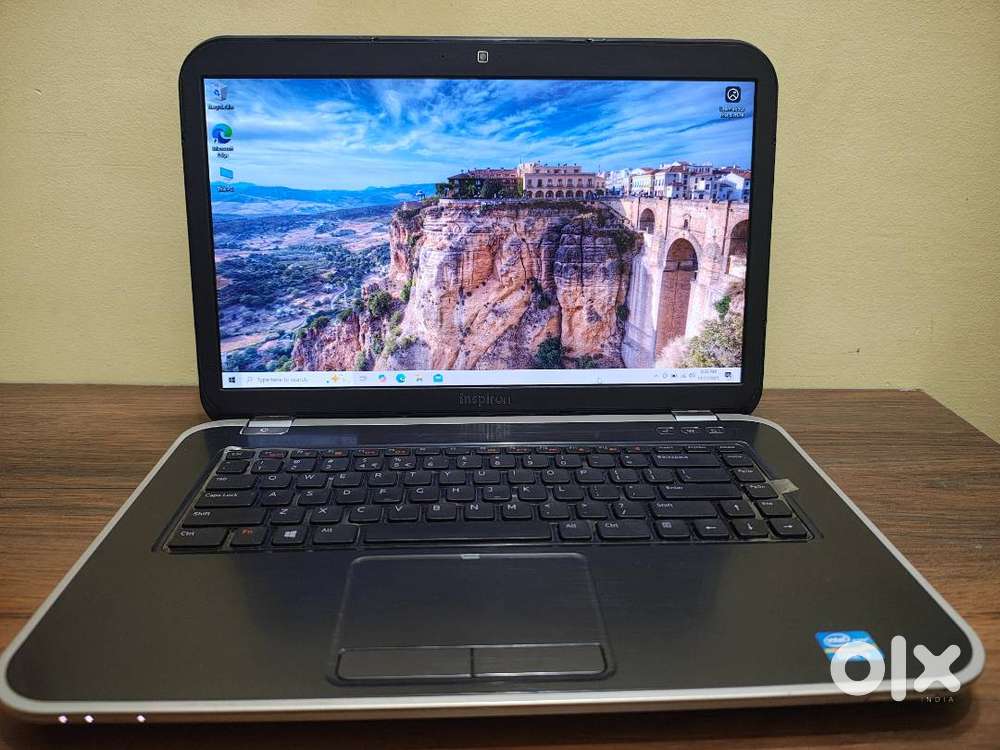 Dell Inspiron 15 5520, i3-3110, 500GB HDD, 6GB Ram.