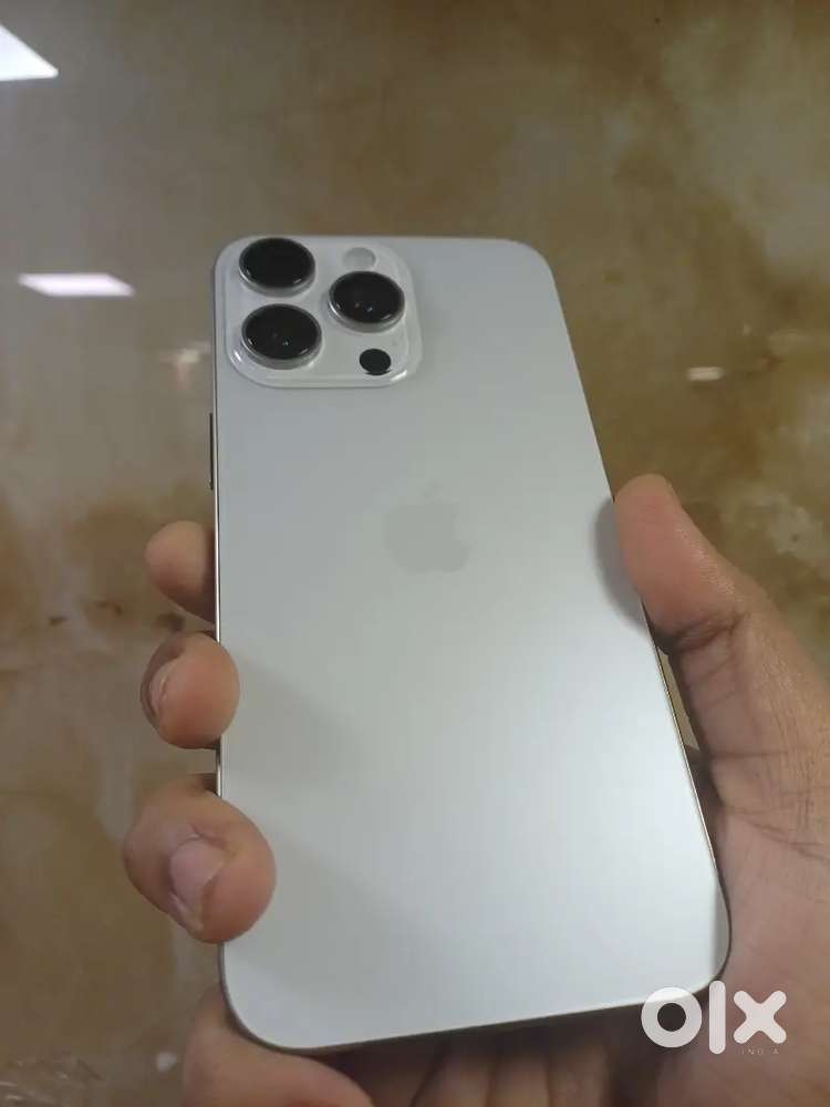 I phone 14 pro 128gb work perfect good battery health with box