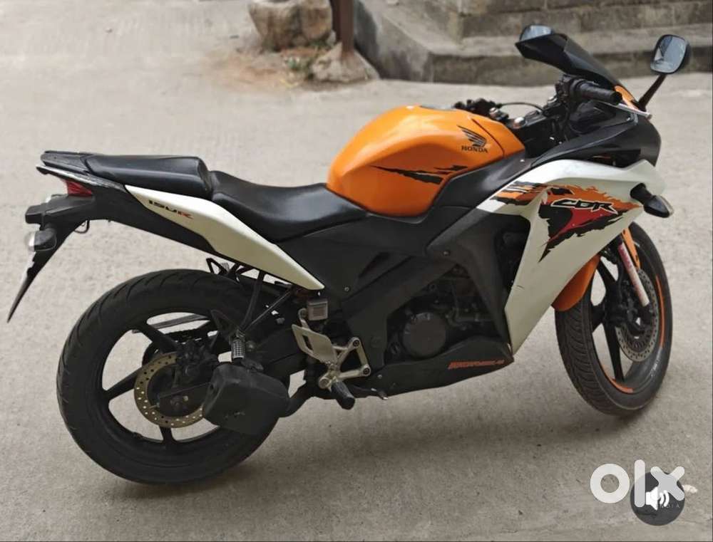 CBR 150R Decent condition