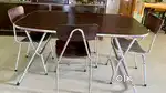 Foldable dinning table