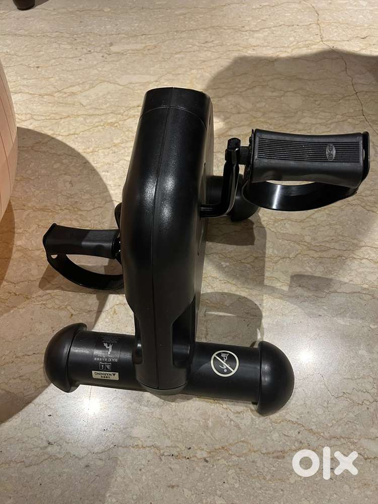 Brand new Domyos bike exercise with ball