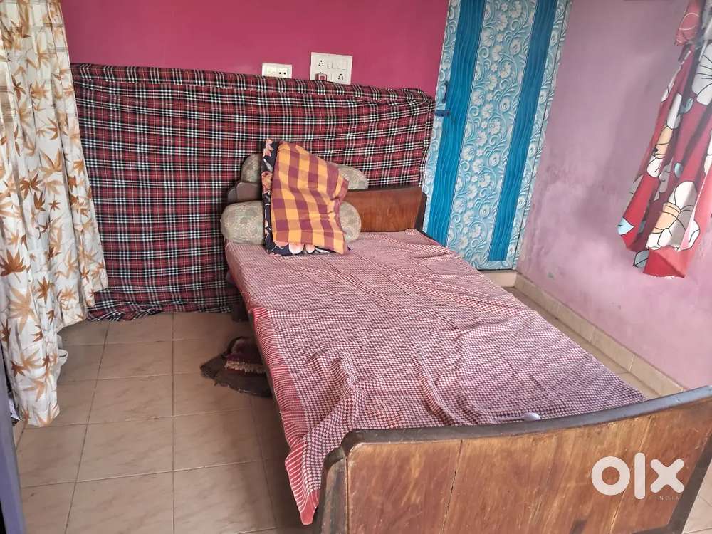 House for Lease near veltech college