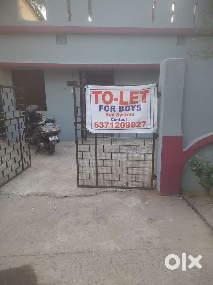 Boy's Hostel Available In Rashulgarh