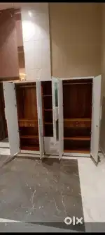 72*72inches 5 door wardrobe available at factory price