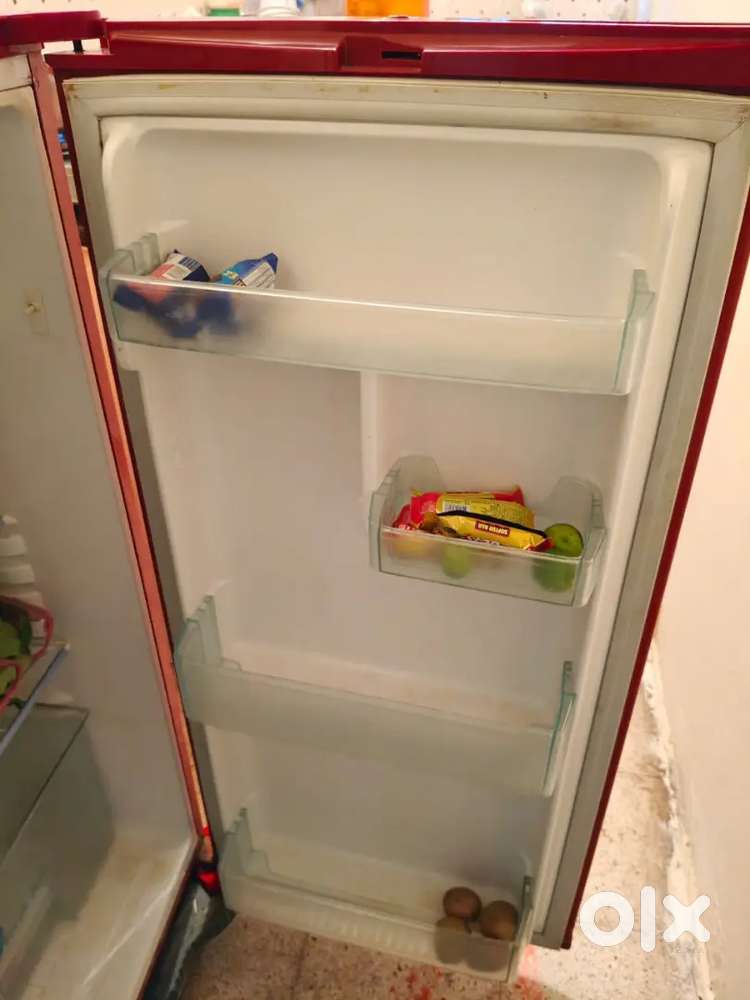 Running condition Samsung fridge for sale