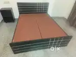 Cot price 4750 size 4×6 without storage