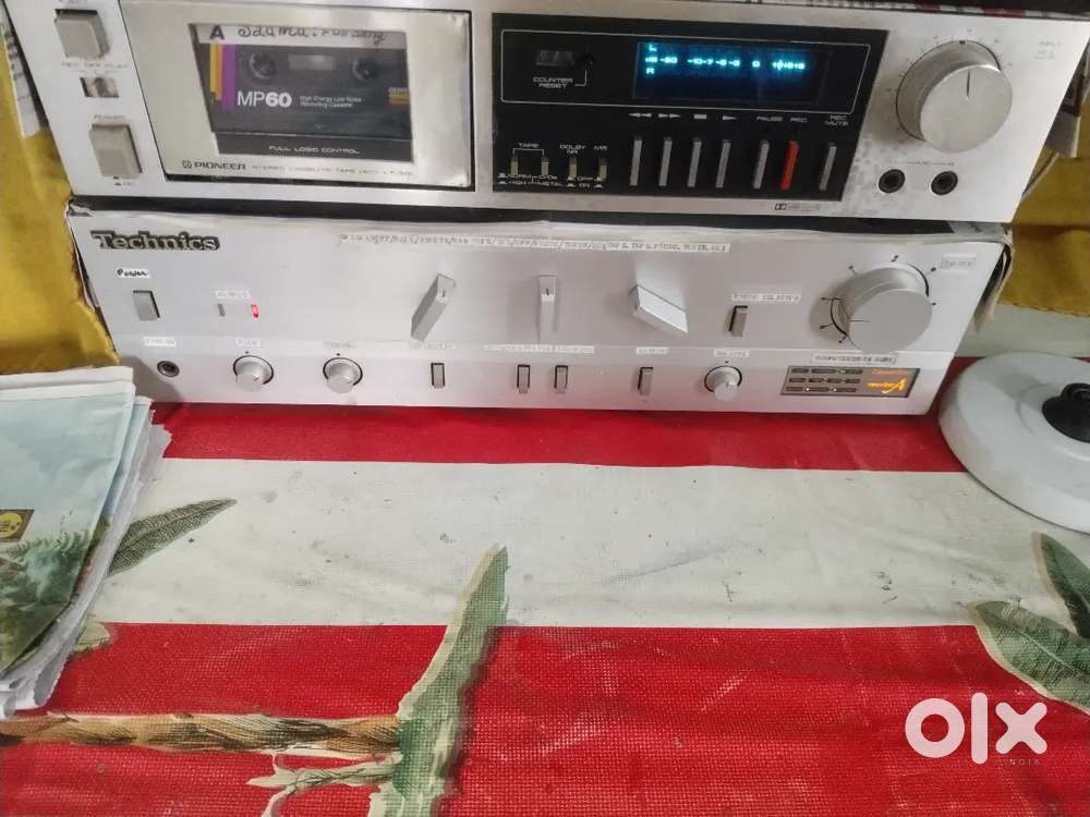 Pioneer deck model no ct 520.Blueline