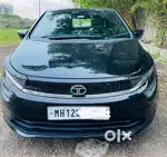 Tata Altroz 1.2 XZ Plus Dark Edition, 2022, Petrol