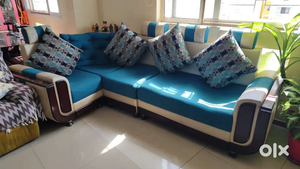 5 years old - 5 seater sofa for sale
