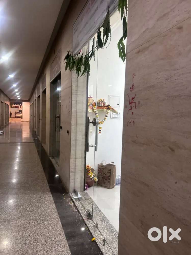 Premium Commercial Shop at Prime Location in Faridabad