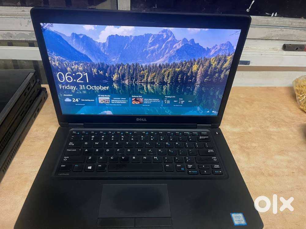 Laptop (5 pic available)