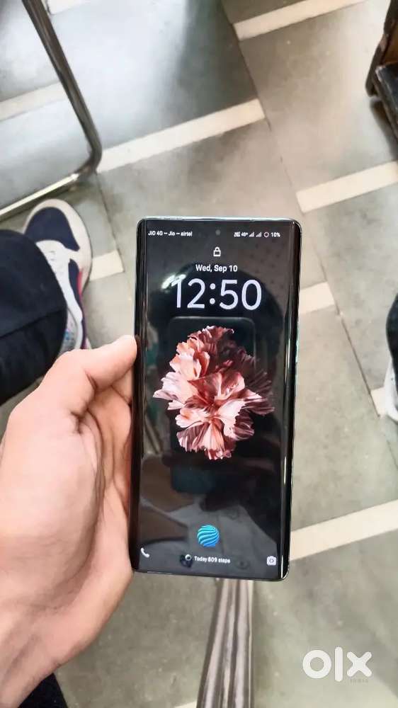 Vivo V30e Phone