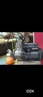 Water pressure pump