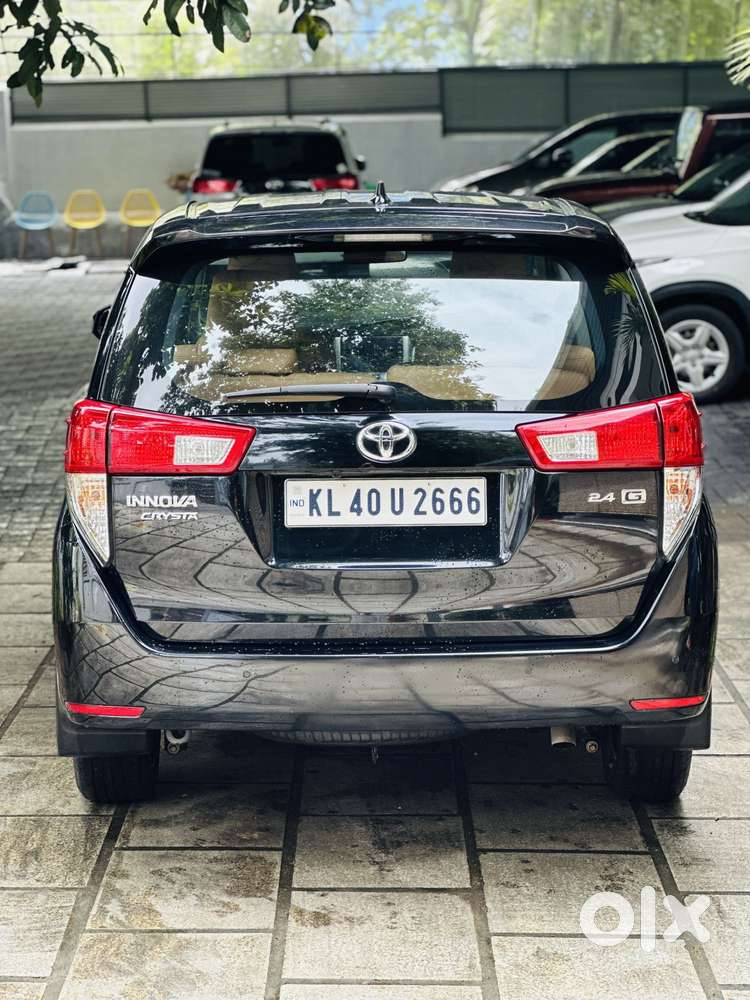 Toyota Innova Crysta 2.4 GX Limited Edition AT 7 STR, 2022, Diesel