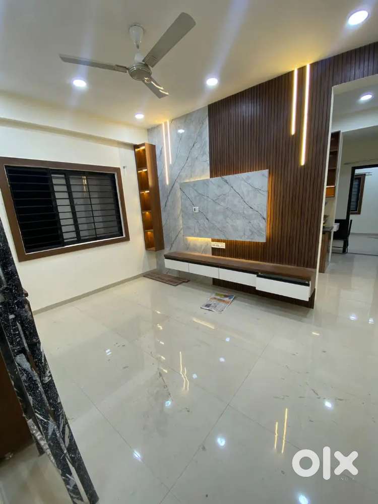 1 bhk ultra luxuary ful  furnieshed gated socity