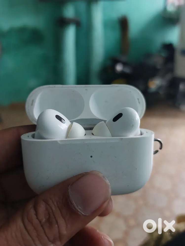 Apple airpords pro ( 3rd generation )