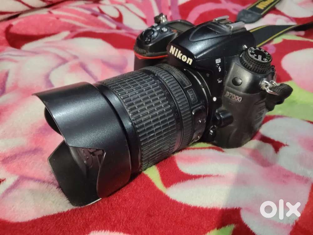 Nikon camera d.7000
