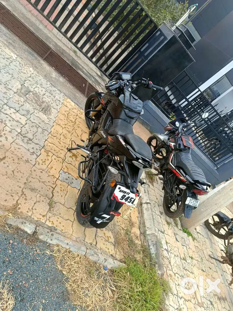 Brand New condition  APACHE 200CC