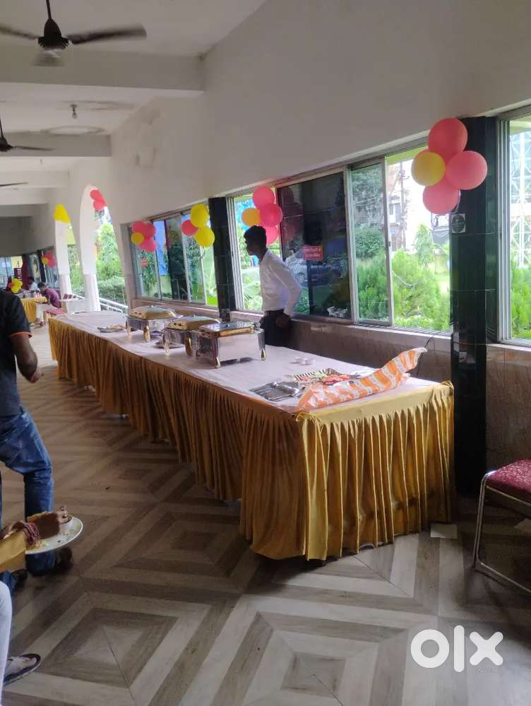 05:00pm to 12:30 am job time