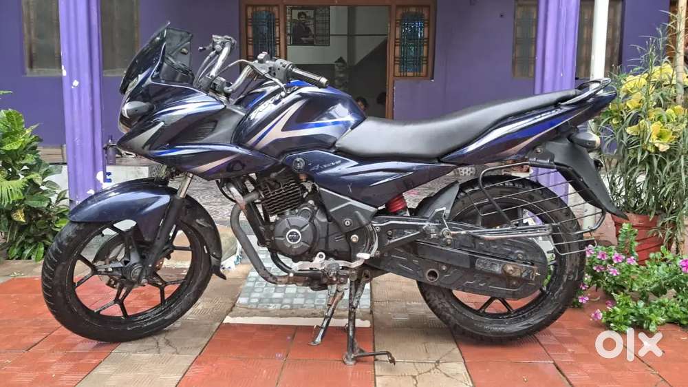 Bajaj Discover 150cc