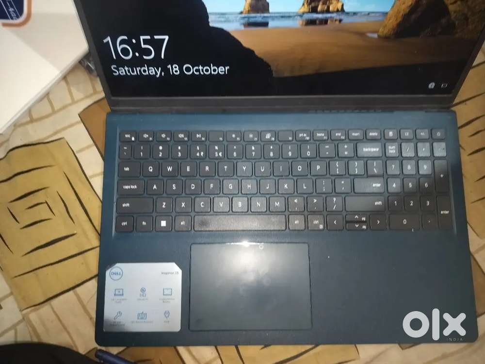 Dell Inspiron 15 3520