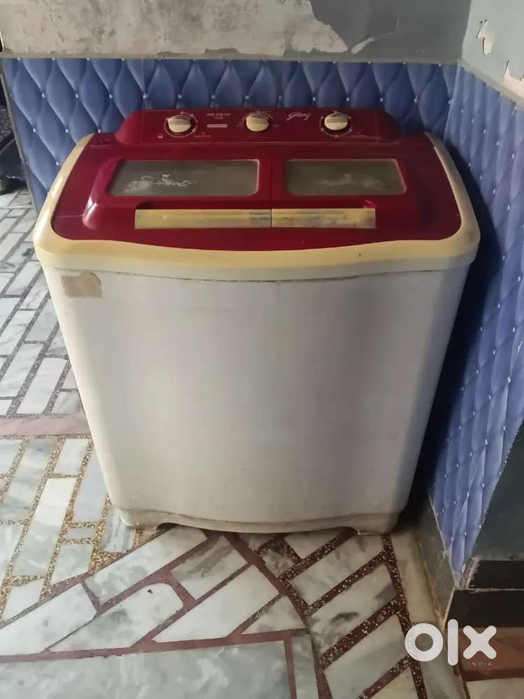 Godrej semi automatic washing machine