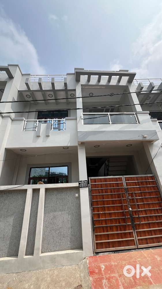 1200sq.ft Row House For sale