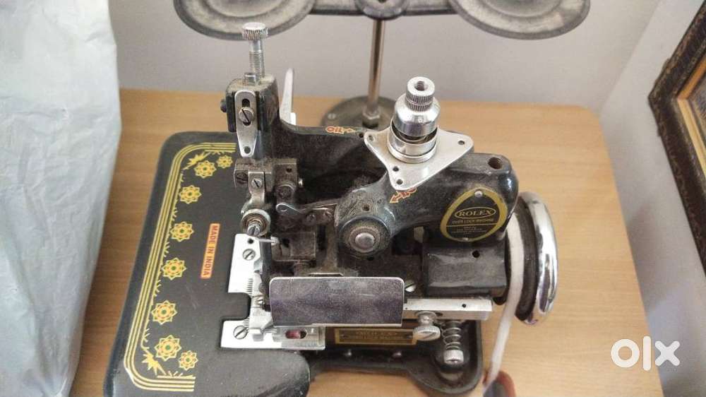 Interlock Stitching Machine