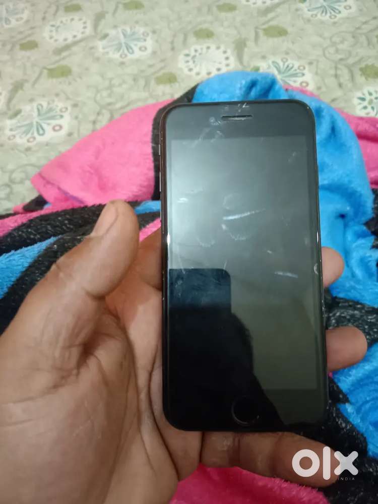 I phone se