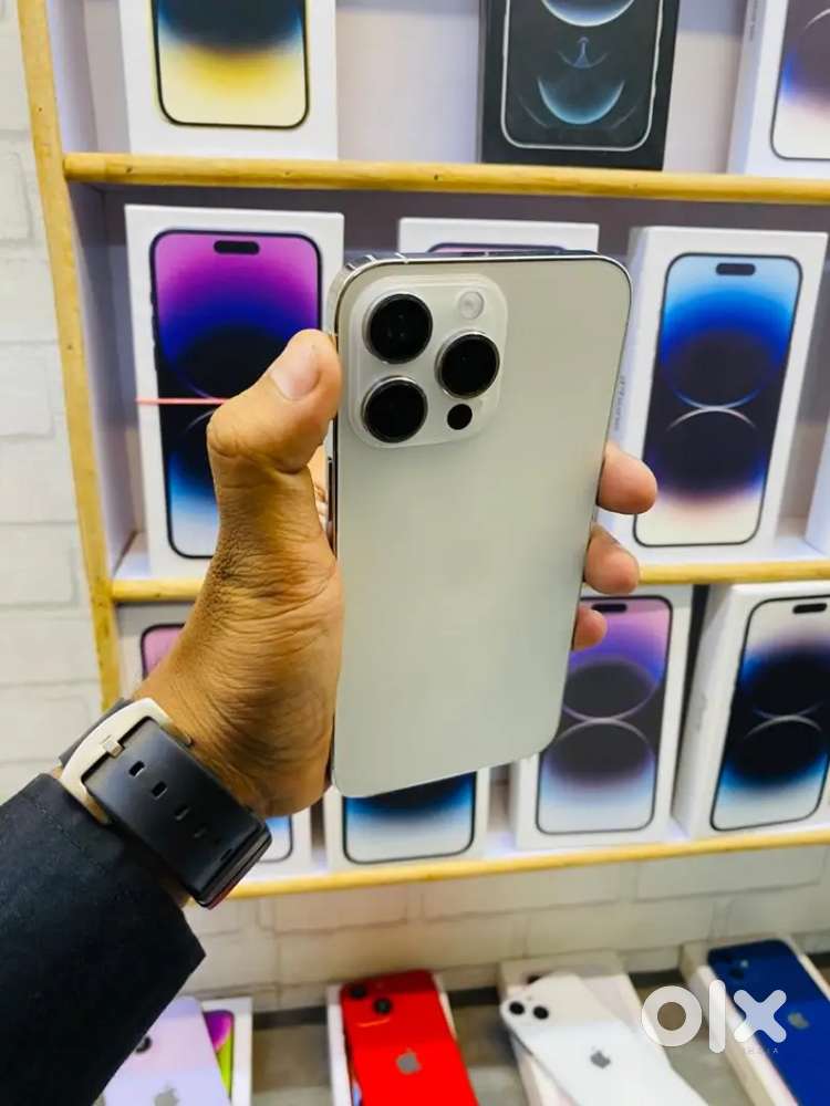 iPhone refurbished available