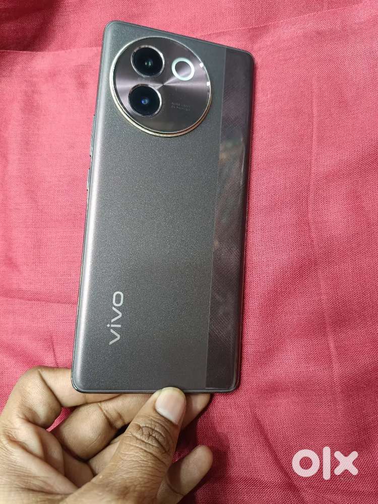 Vivo v30e  Ram8..256  full kit