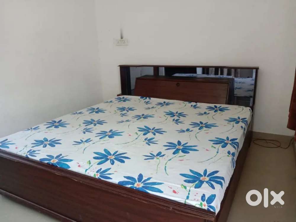 Owner Free One Room Set Full Furnished Full independen Brokerage50%