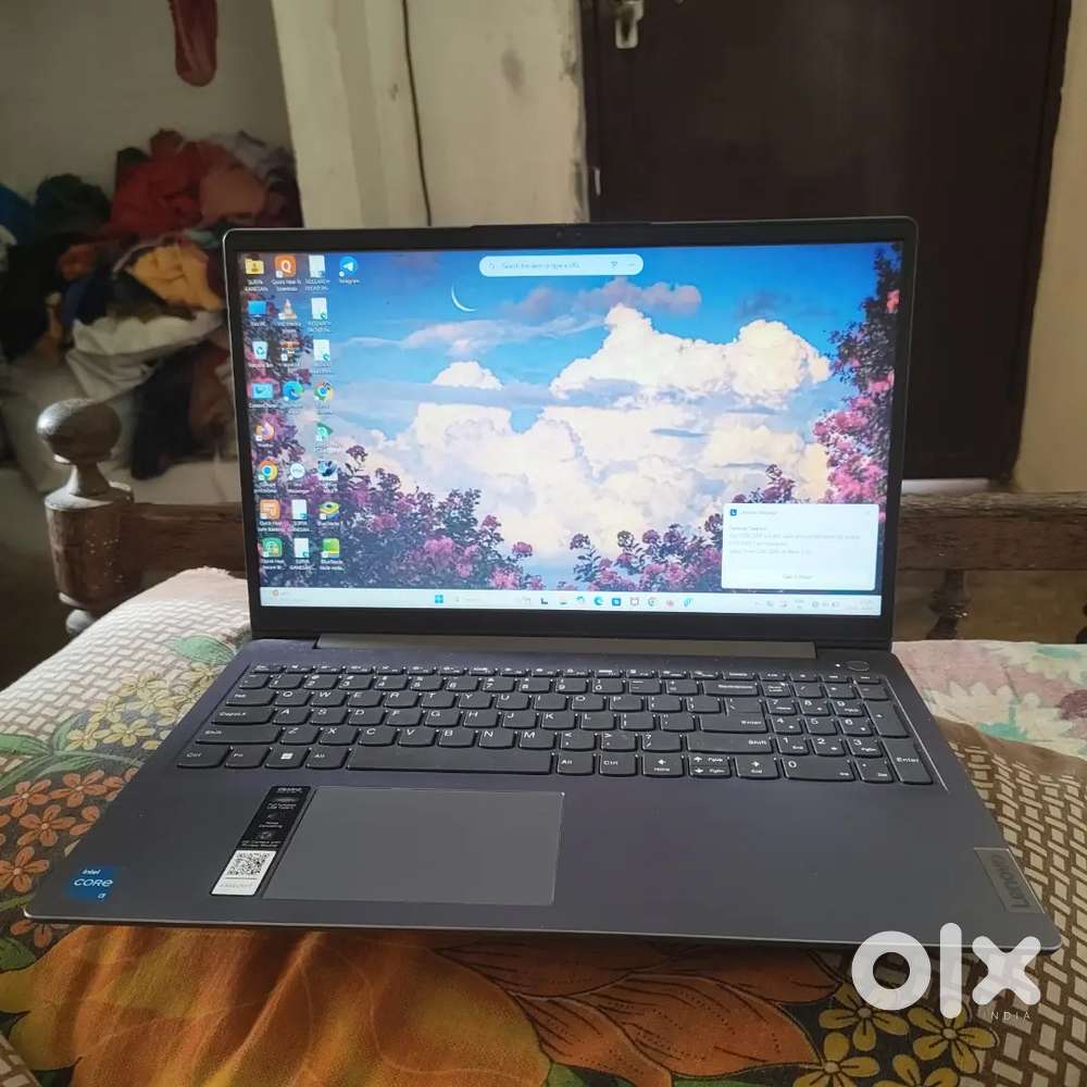 Lenovo IdeaPad 3 with warranty