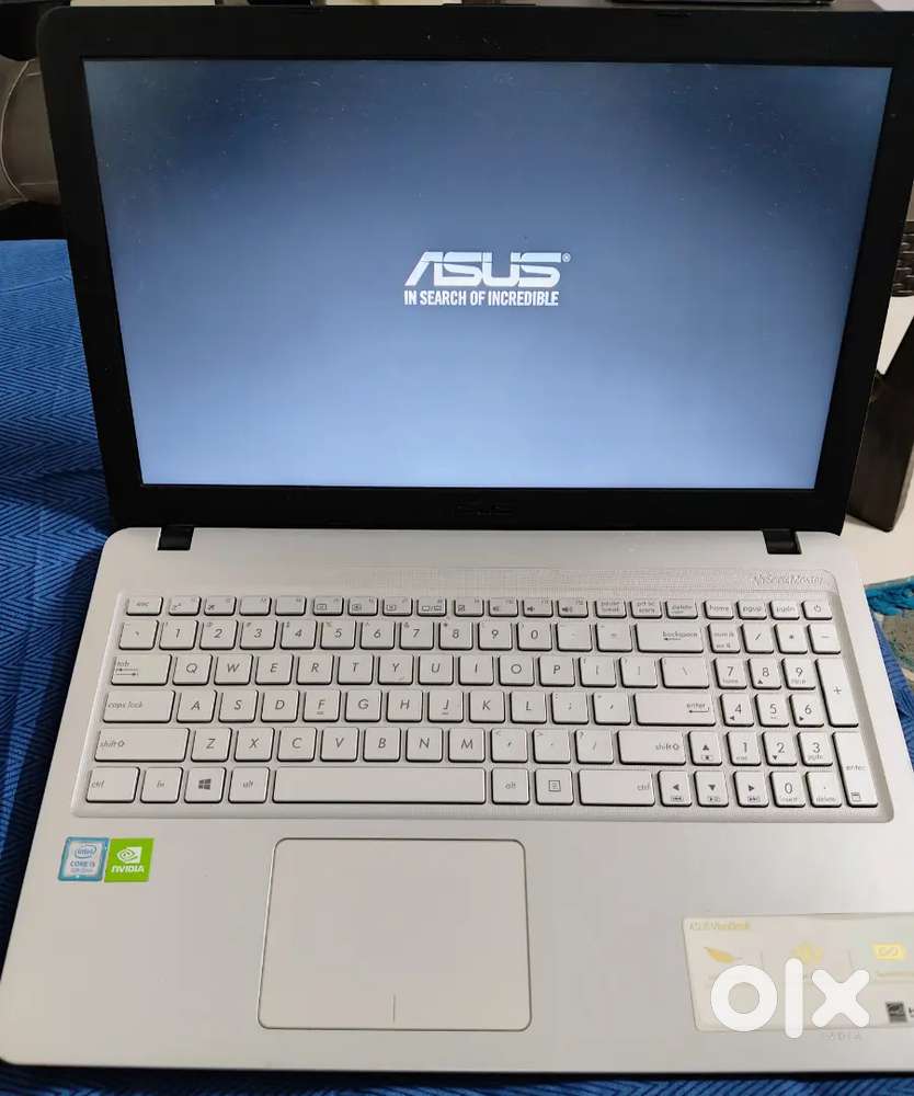 ASUS VivoBook 15 intel CORE i5, 8th Gen