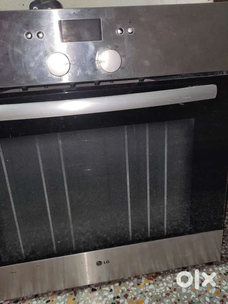 LG oven to sell