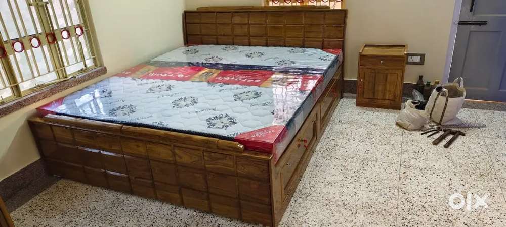 Brand New  Wooden  Boxbed Maker