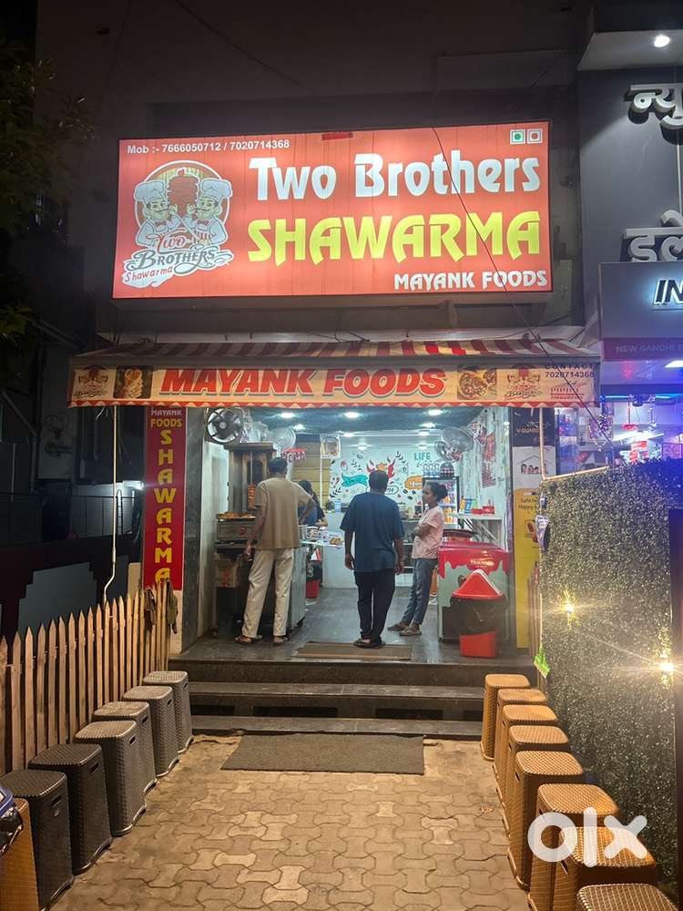 Shawarma maker cook