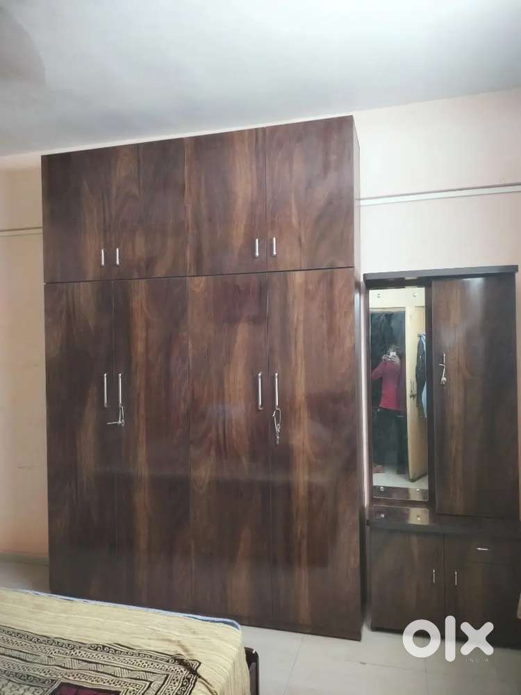 New vapi kabat with upper storage